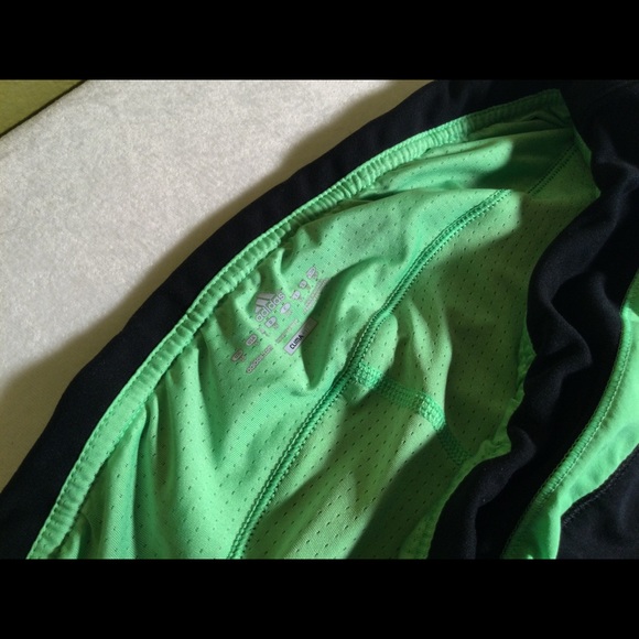 ๐2xHP!๐ Adidas | Climalite Skort Sport Skirt Black Neon - Picture 7 of 8